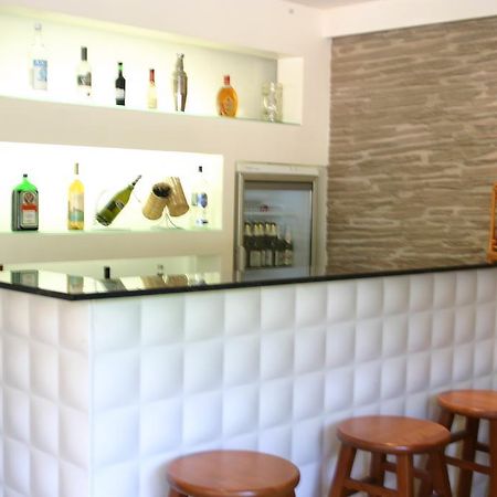 特劳伯酒店 厄姆河畔的德廷根 外观 照片